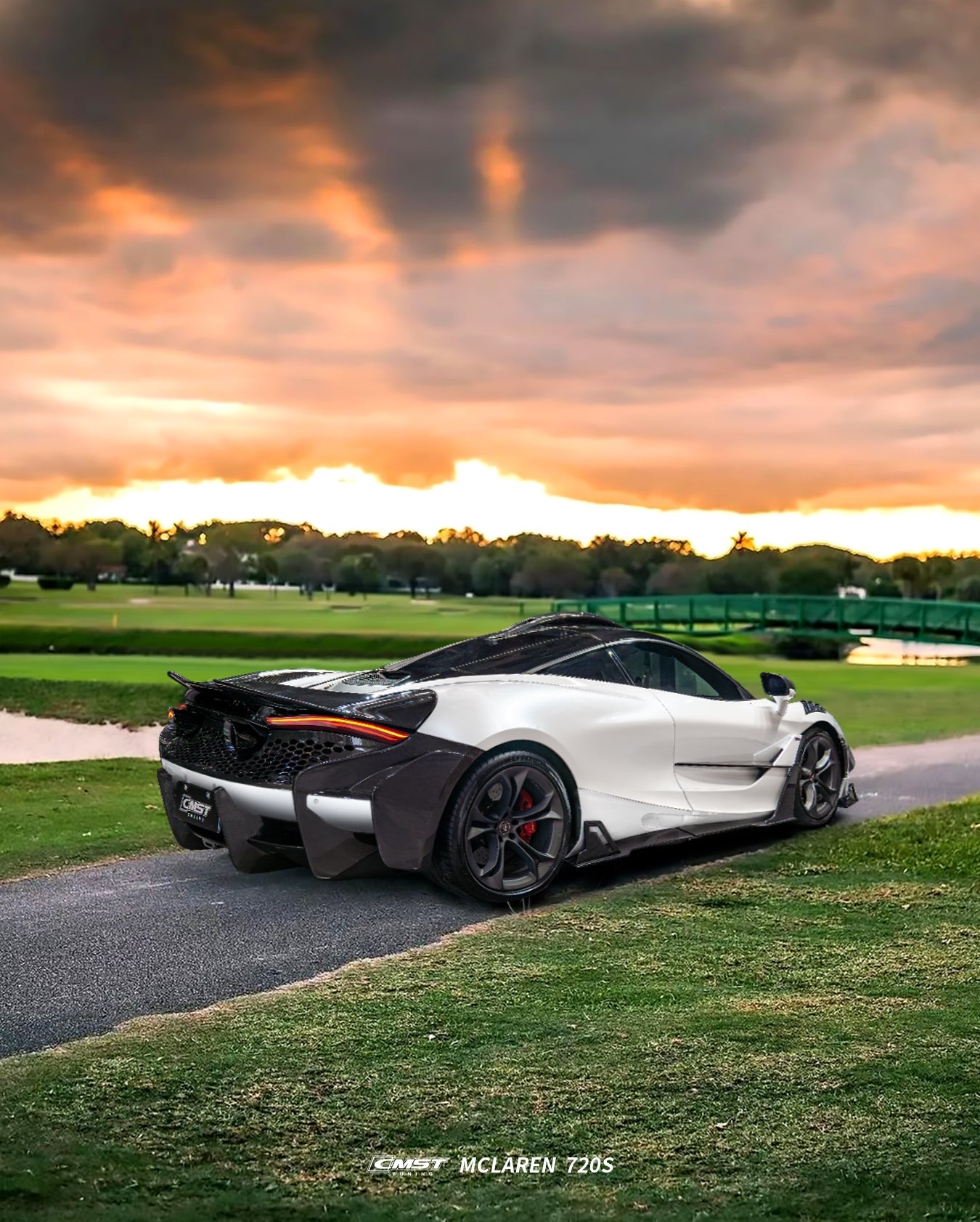 CMST Tuning Rear Bumper & Diffuser for McLaren 720S 2018-2023 Dry Pre-preg Carbon Fiber / FRP