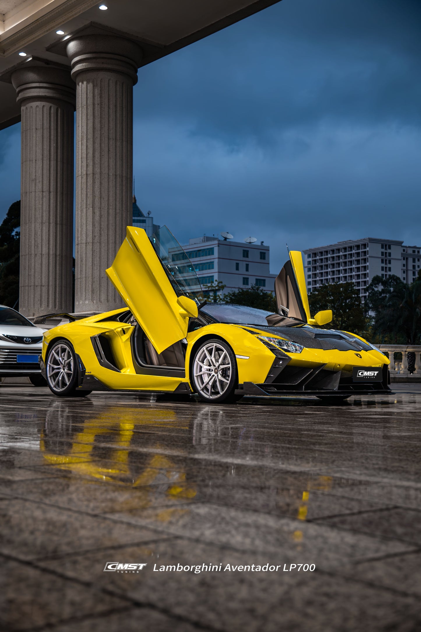 CMST Tuning Side Skirts for Lamborghini Aventador LP700 LP720 S LP740 2012-2023 Dry Pre-Preg Carbon Fiber / FRP