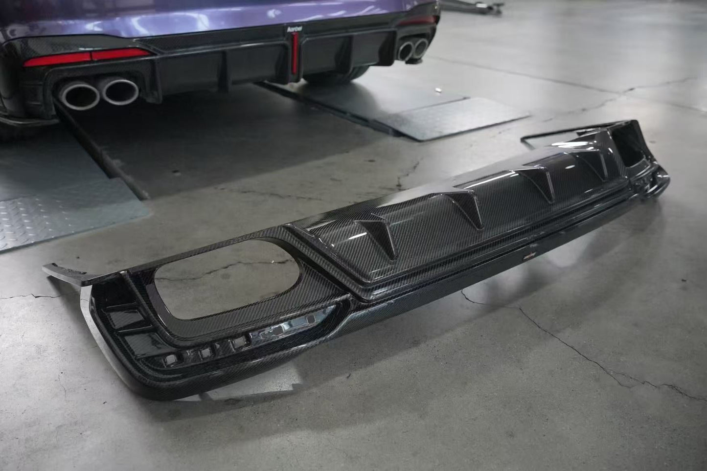 BCTXE Tuning V2 Style Rear Diffuser for Audi S4 / A4 (With S Bumper) B9.5 Carbon Fiber