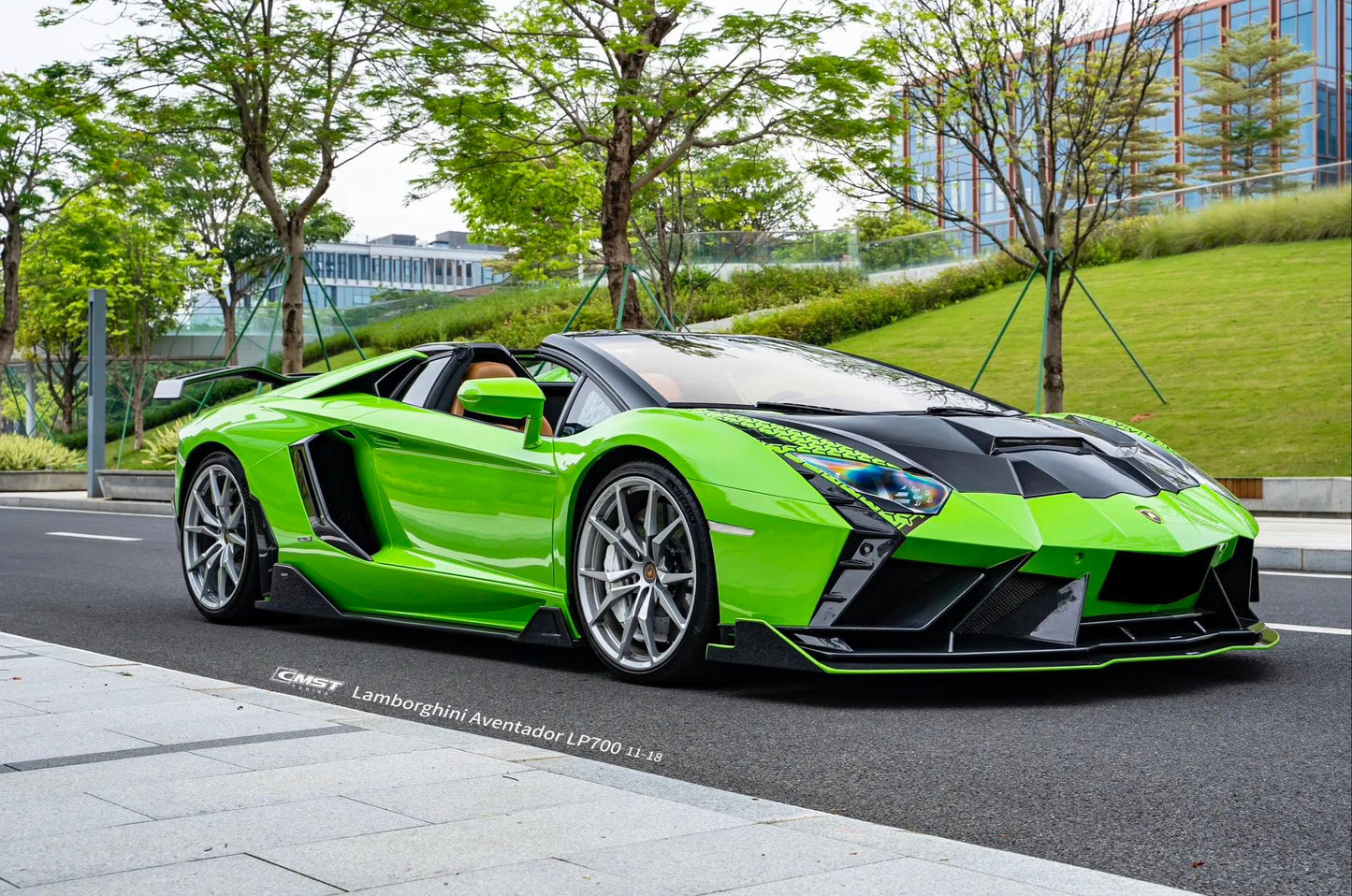 CMST Tuning Front Fender for Lamborghini Aventador LP700 LP720 S LP740 2012-2023 Dry Pre-Preg Carbon Fiber/FRP