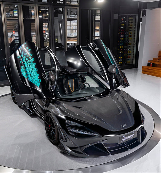 CMST Tuning V1 Hood for McLaren 720S & 750S & 765LT Dry Pre-preg Carbon Fiber / FRP
