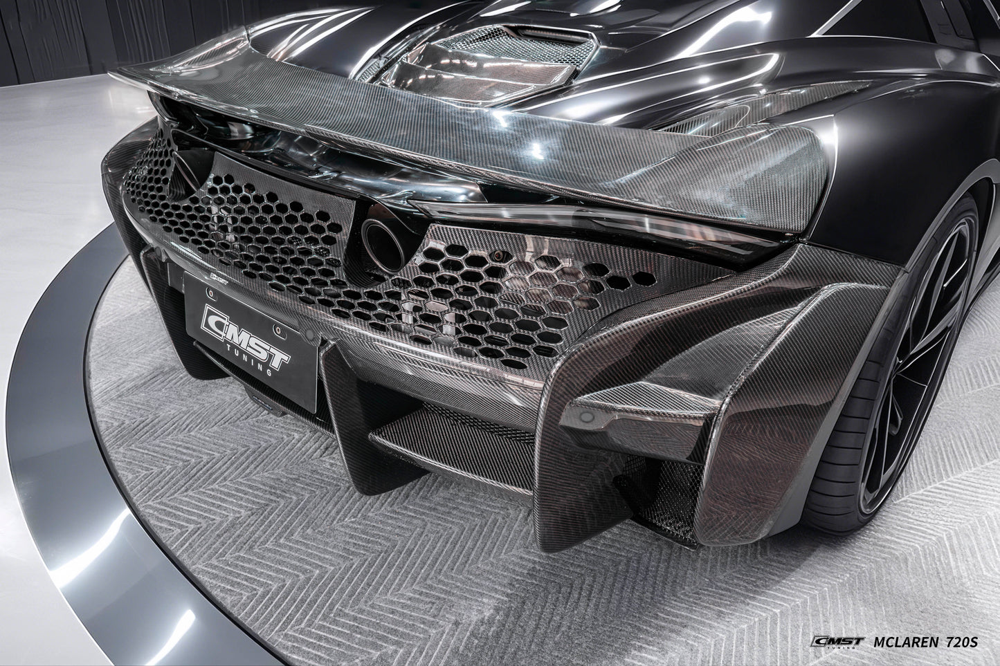 CMST Tuning Rear Bumper & Diffuser for McLaren 720S 2018-2023 Dry Pre-preg Carbon Fiber / FRP