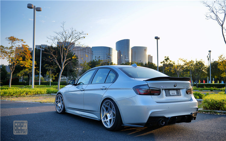 Geex Village Rear Diffuser & Undertray for BMW 3 Series M Sport 340i 335i F30 2012-2019 Carbon Fiber