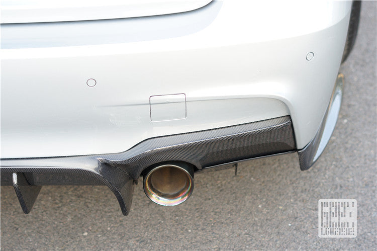 Geex Village Rear Diffuser & Undertray for BMW 3 Series M Sport 340i 335i F30 2012-2019 Carbon Fiber