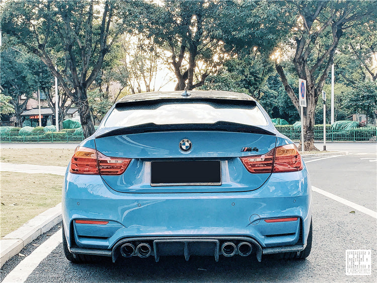 Geex Village Rear Roof Spoiler for BMW 4 Series 440i 435i F32 & M4 F82 Coupe 2014-2020 Carbon Fiber