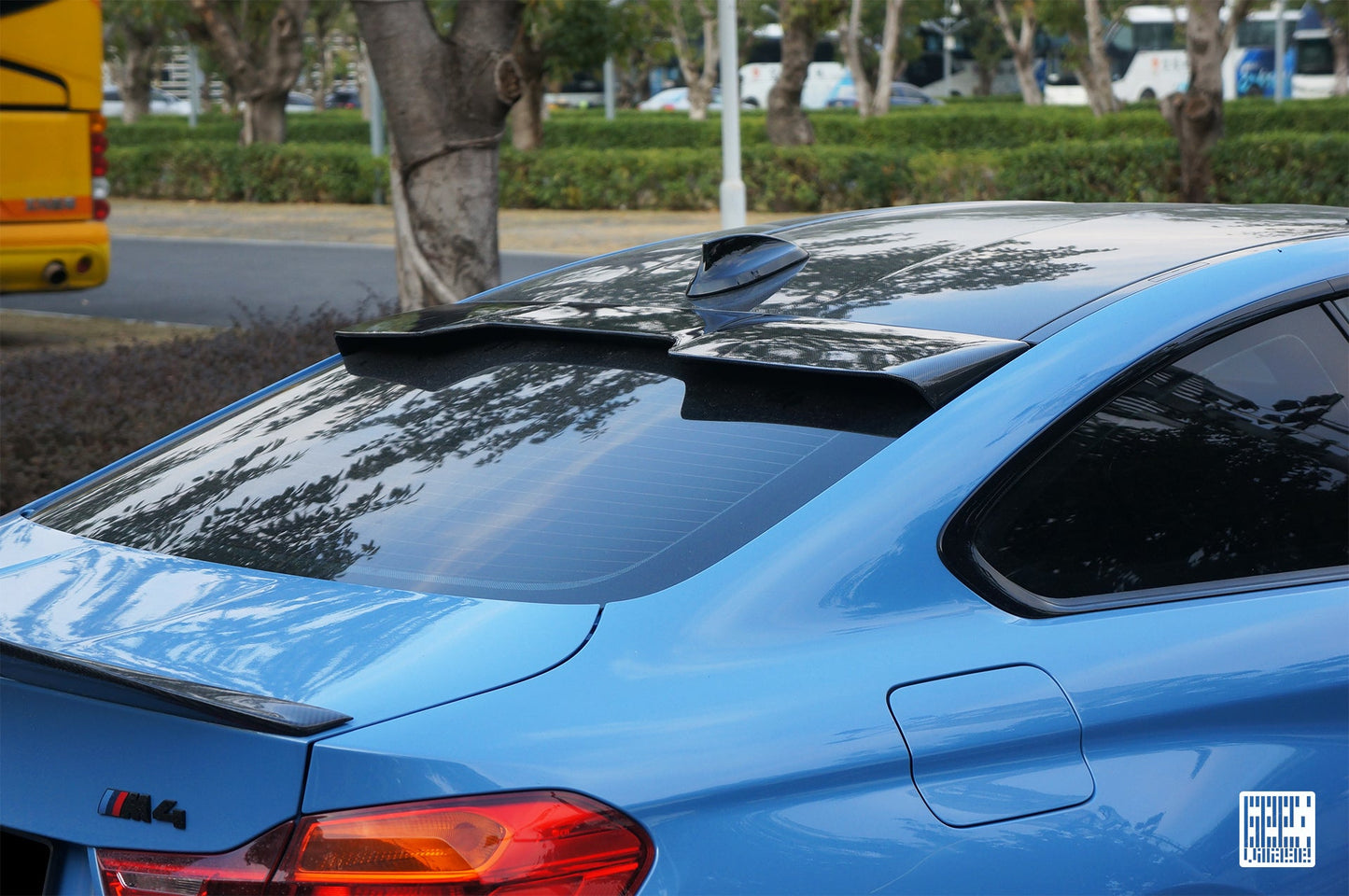 Geex Village Rear Roof Spoiler for BMW 4 Series 440i 435i F32 & M4 F82 Coupe 2014-2020 Carbon Fiber