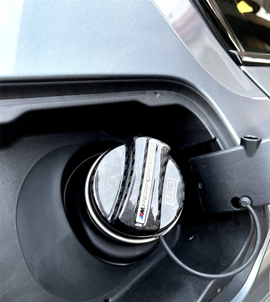 Geex Village MP M Performance Style Fuel Filler Cap for BMW M5 M5C F90 (LCI & Pre-LCI) 2018-ON Carbon Fiber