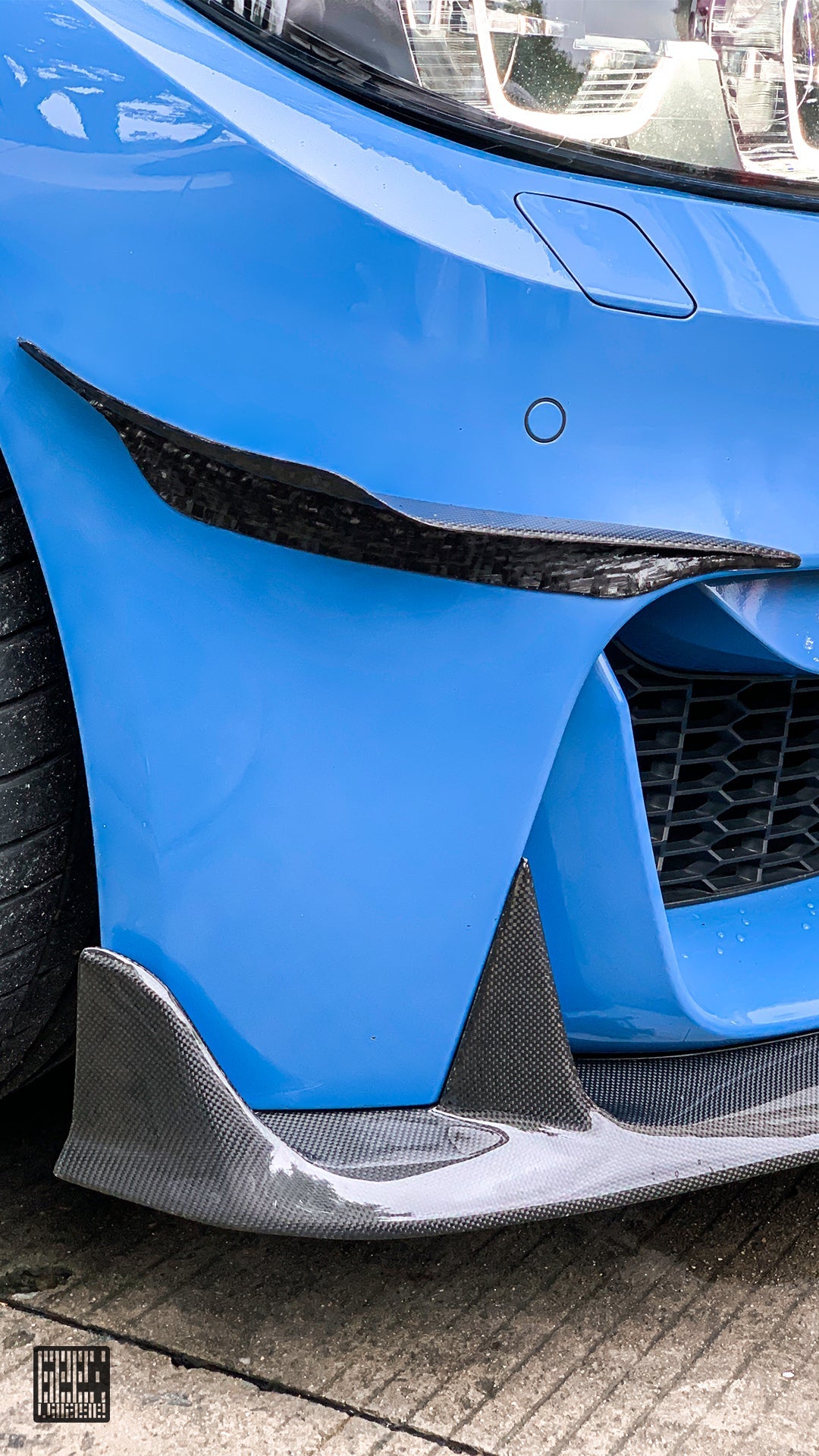Geex Village Front Canards for BMW M3/C/CS F81 F80 2014-2018 & M4/C/CS F83 F82 2014-2020 Carbon Fiber