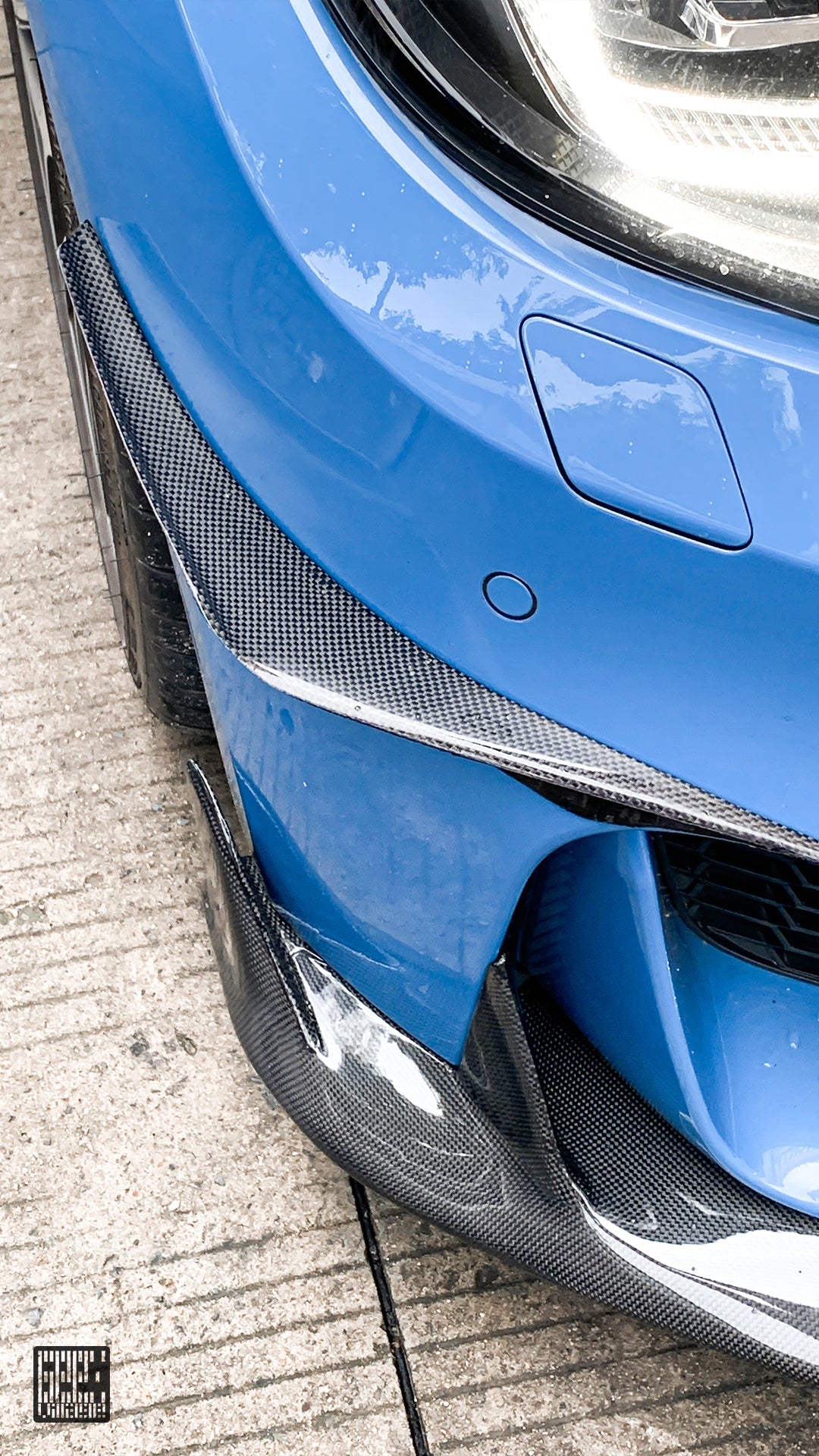 Geex Village Front Canards for BMW M3/C/CS F81 F80 2014-2018 & M4/C/CS F83 F82 2014-2020 Carbon Fiber