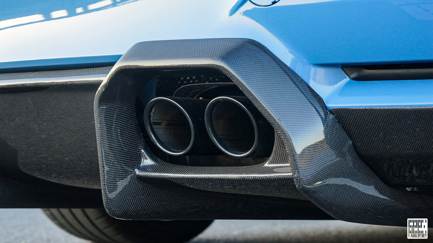 Geex Village Rear Diffuser & Undertray for BMW M3/C/CS F81 F80 2014-2018 & M4/C/CS F83 F82 2014-2020 Carbon Fiber