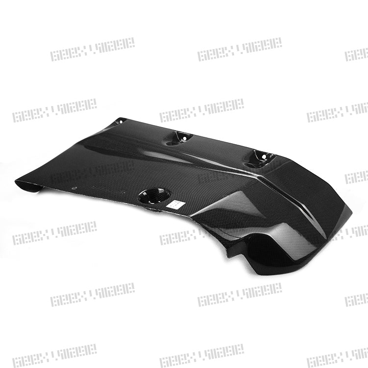 Geex Village Rear Diffuser & Undertray for BMW M3/C/CS F81 F80 2014-2018 & M4/C/CS F83 F82 2014-2020 Carbon Fiber