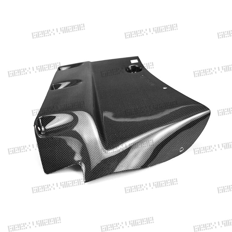 Geex Village Rear Diffuser & Undertray for BMW M3/C/CS F81 F80 2014-2018 & M4/C/CS F83 F82 2014-2020 Carbon Fiber