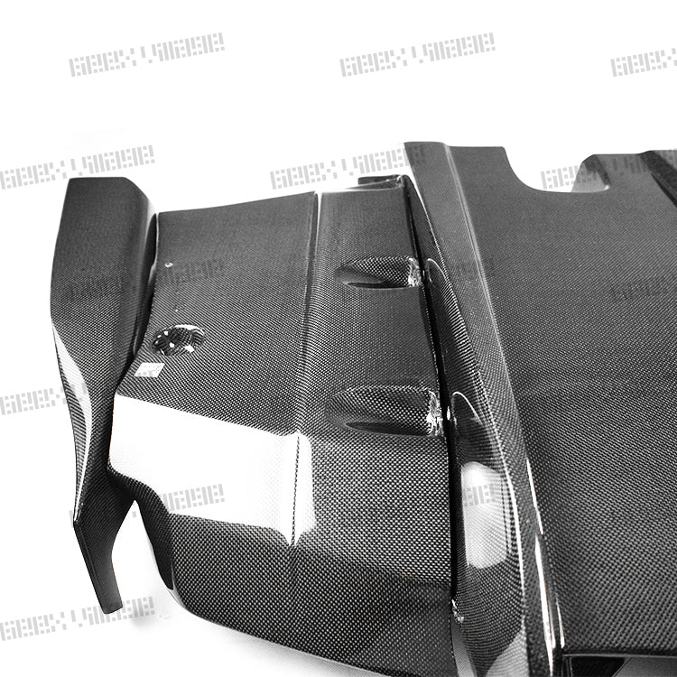 Geex Village Rear Diffuser & Undertray for BMW M3/C/CS F81 F80 2014-2018 & M4/C/CS F83 F82 2014-2020 Carbon Fiber