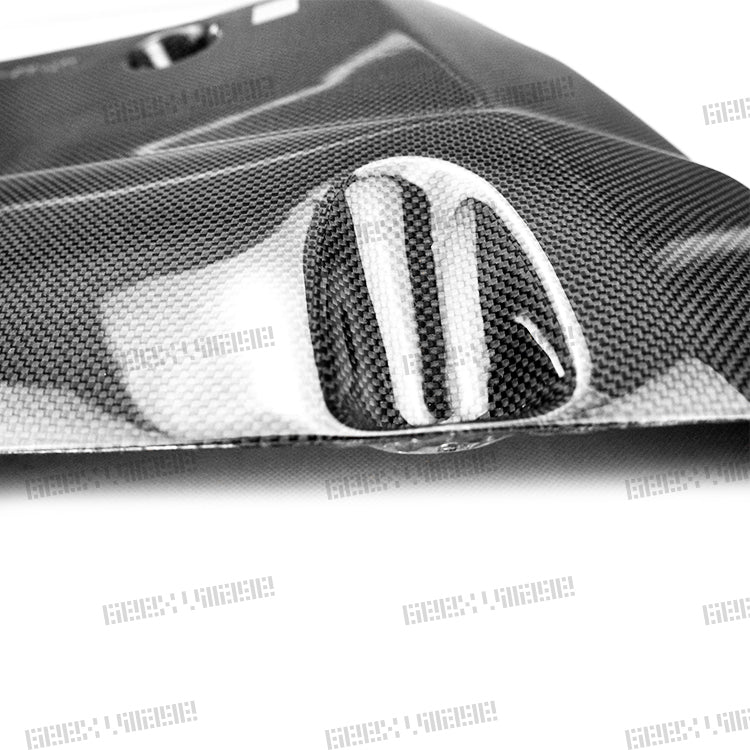 Geex Village Rear Diffuser & Undertray for BMW M3/C/CS F81 F80 2014-2018 & M4/C/CS F83 F82 2014-2020 Carbon Fiber