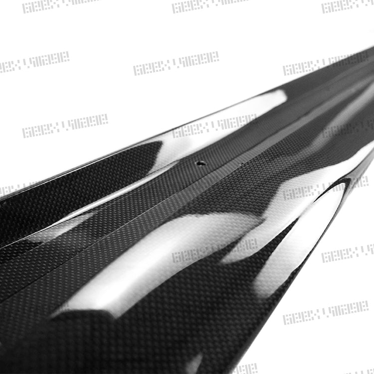 Geex Village Side Skirts for BMW M3/C/CS F81 F80 2014-2018 & M4/C/CS F83 F82 2014-2020 Carbon Fiber