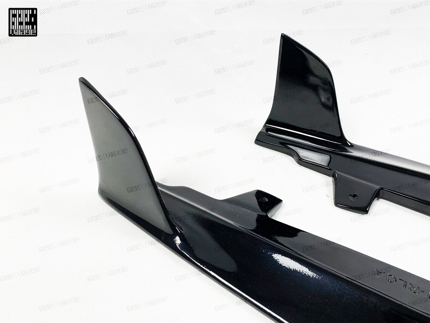 Geex Village Rear Canards for BMW M5C M5 F90 2018-2024 & 5 Series M550 540 G30 2017-2023 Carbon Fiber