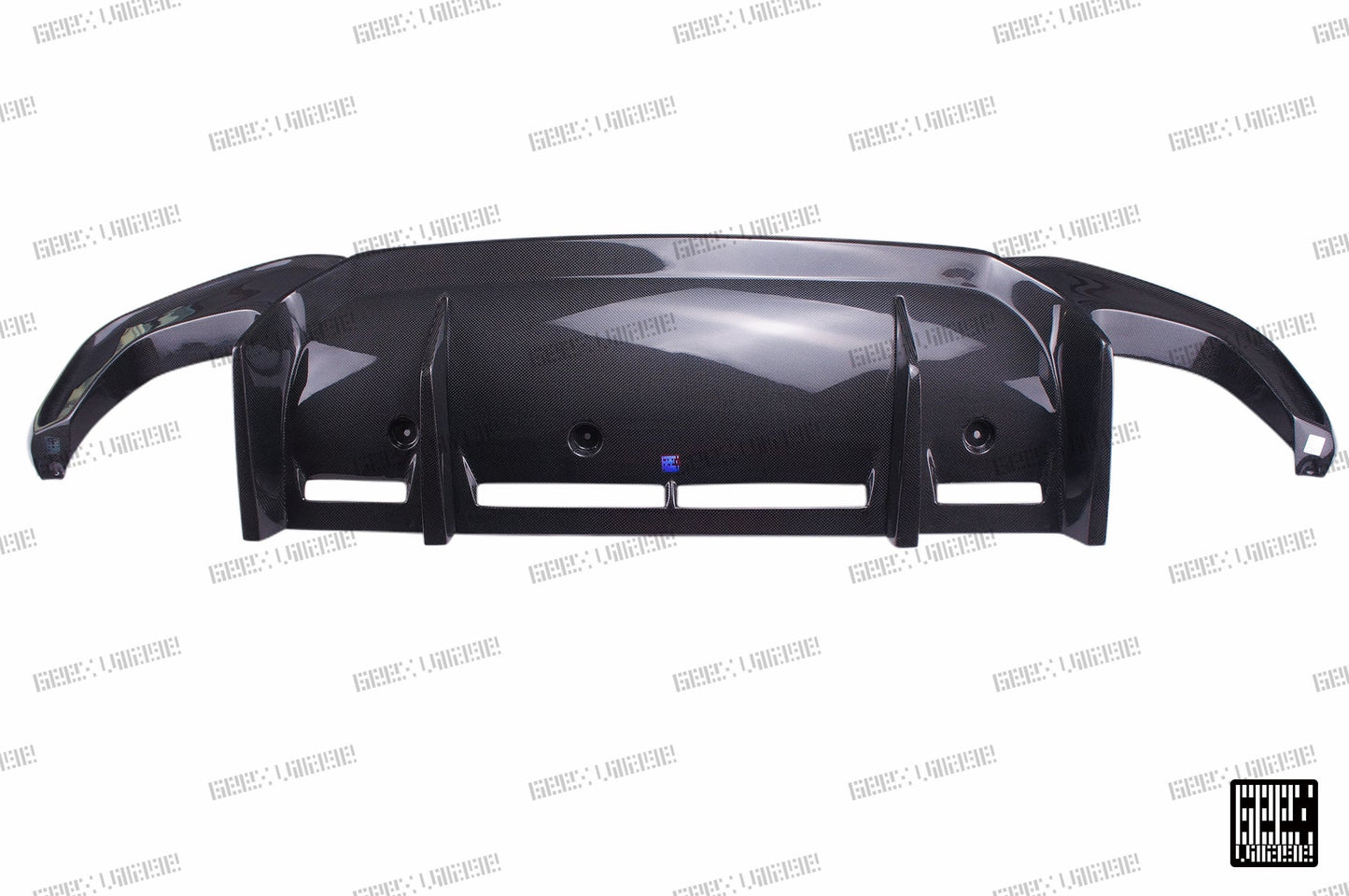 Geex Village Rear Diffuser & Undertray for BMW M5C M5 F90 2018-2024 & 5 Series M550 540 G30 2017-2023 Carbon Fiber