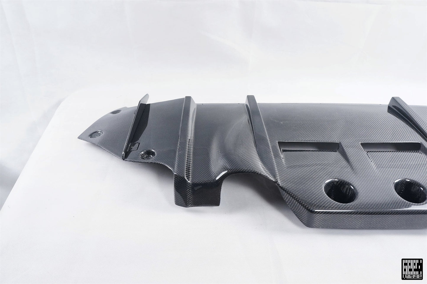 Geex Village Rear Diffuser & Undertray for BMW M5C M5 F90 2018-2024 & 5 Series M550 540 G30 2017-2023 Carbon Fiber