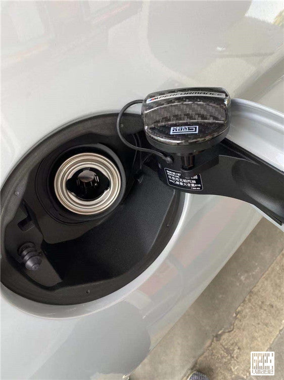 Geex Village MP M Performance Style Fuel Filler Cap for BMW 8 Series G14 G15 G16 2018-ON & M8 F91 F92 F93 2019-ON Carbon Fiber