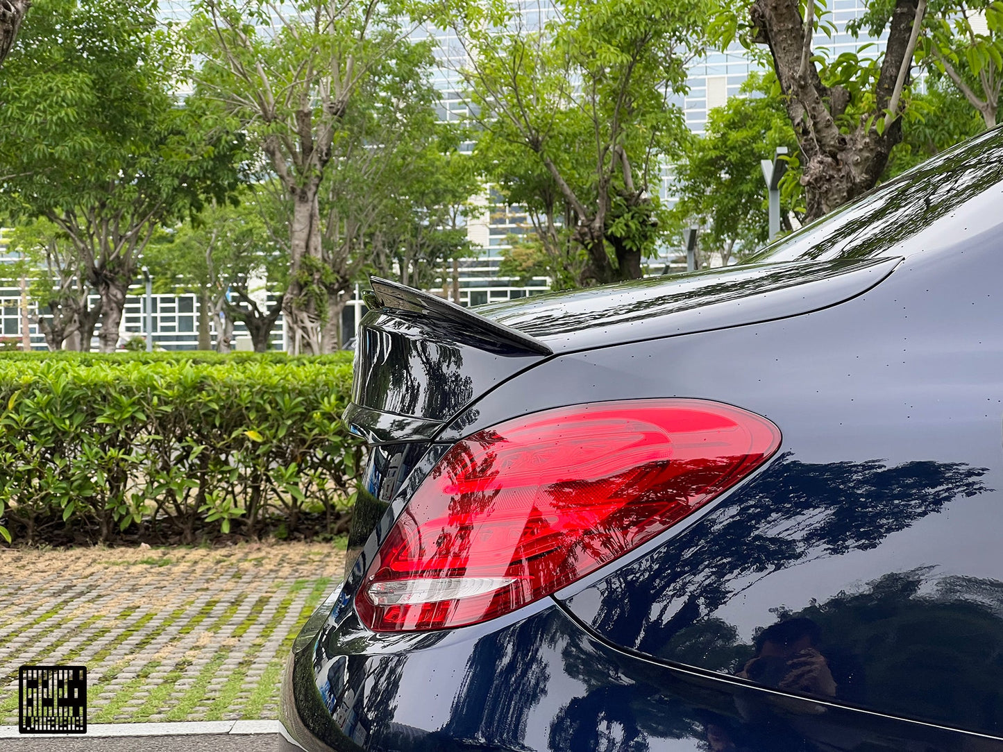 Geex Village Rear Spoiler for Mercedes Benz C-Class C63/S/43 C300 W205 Sedan 2015-2021 Dry Pre-preg Carbon Fiber