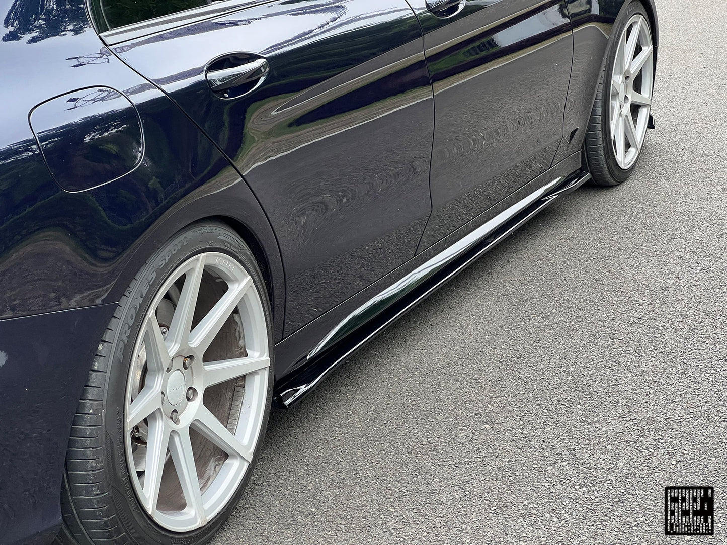 Geex Village Side Skirts for Mercedes Benz C63S C63 C43 AMG C450 C400 C300 W205 2015-2022 Sedan Coupe Convertible Carbon Fiber