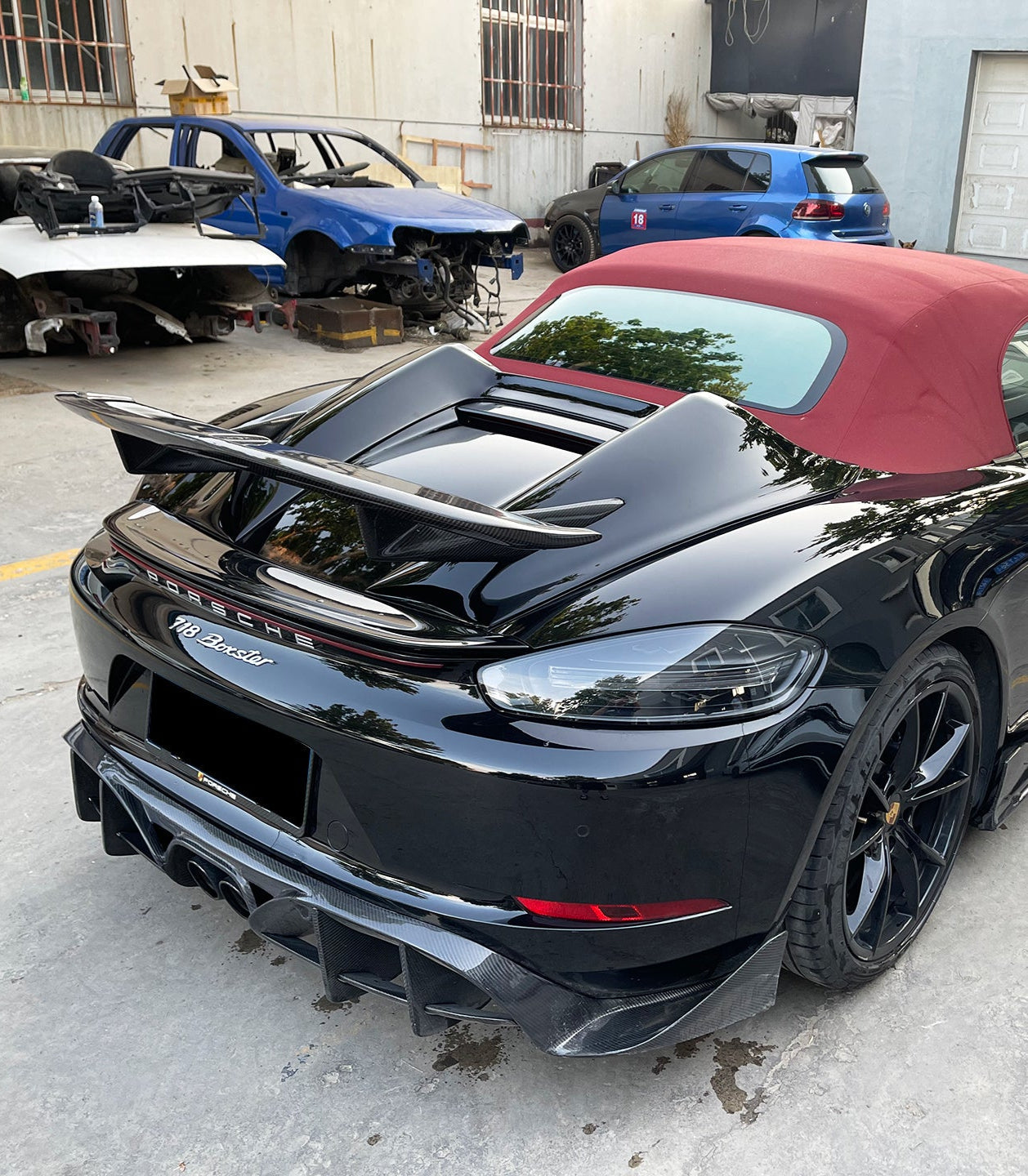 Geex Village Tonneau Cover and Wing for Porsche 718 Boxster Base S T GTS Convertible 2017-ON Carbon Fiber