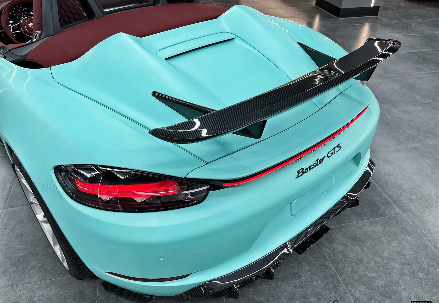 Geex Village Tonneau Cover and Wing for Porsche 718 Boxster Base S T GTS Convertible 2017-ON Carbon Fiber