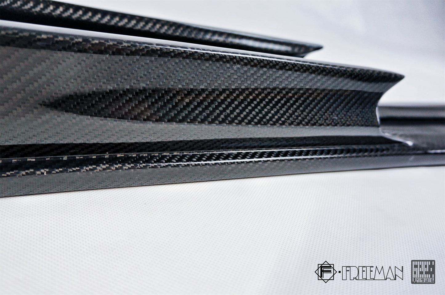 Geex Village Side Skirts for Porsche 718 Cayman Boxster Base S T GTS GT4 Spyder 2017-ON Carbon Fiber