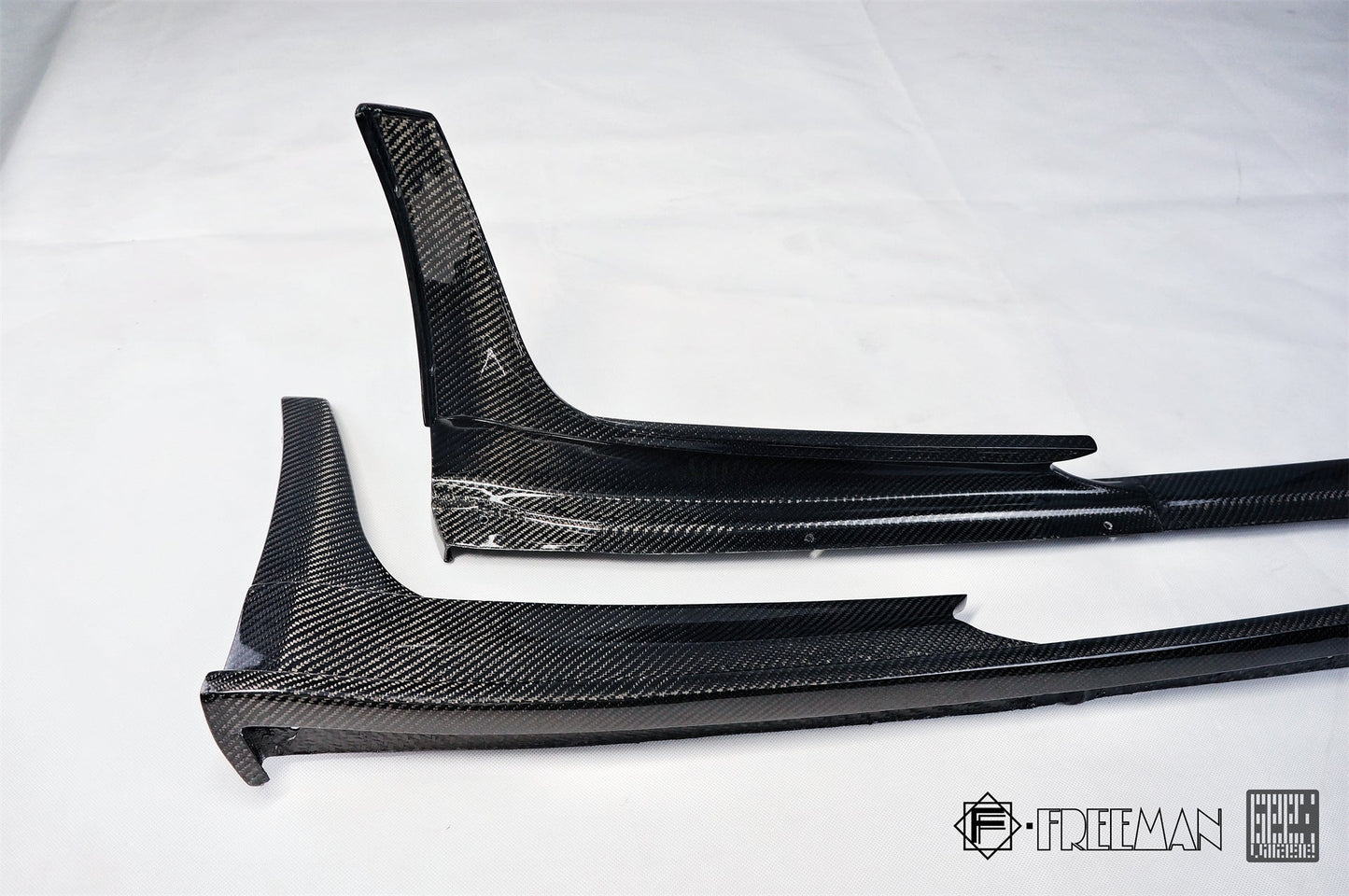 Geex Village Side Skirts for Porsche 718 Cayman Boxster Base S T GTS GT4 Spyder 2017-ON Carbon Fiber
