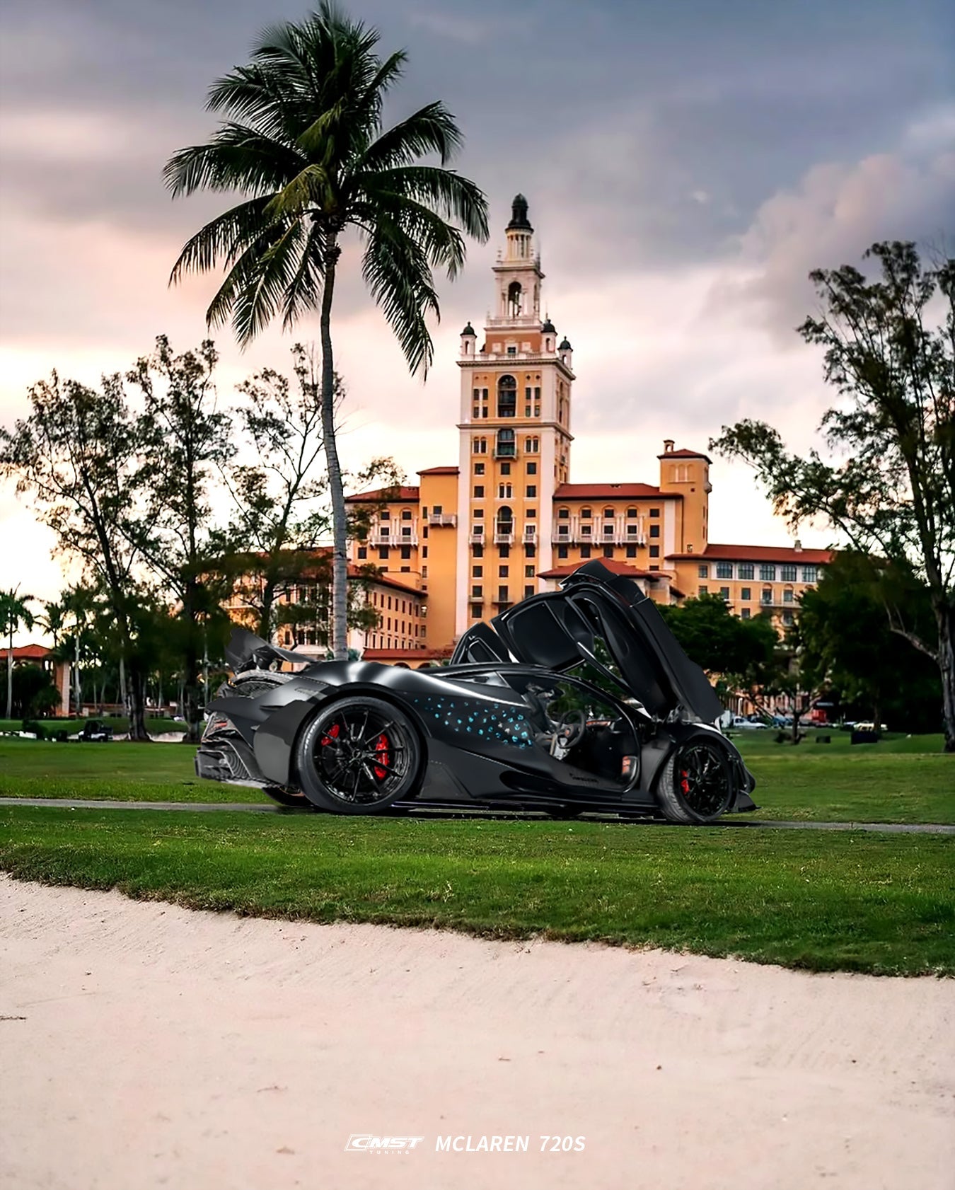 CMST Tuning Door Side Blades for McLaren 720S & 750S & 765LT Dry Pre-preg Carbon Fiber / FRP