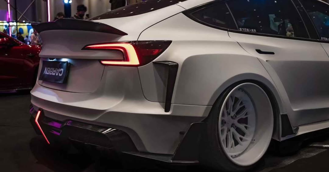 ROBOT CRAFTSMAN HACKER Widebody Full Complete Kit for Tesla Model 3 Highland / Performance 2024-ON Carbon Fiber /FRP