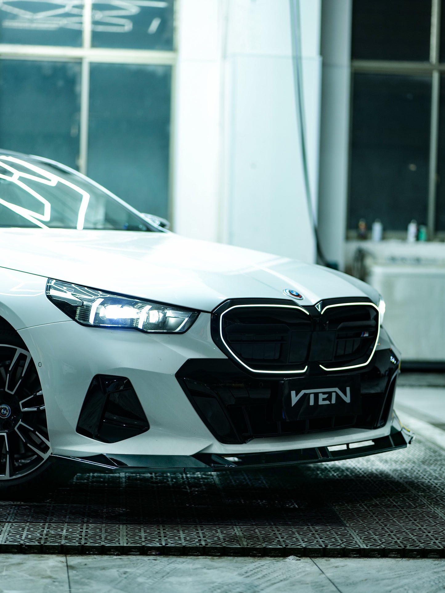 VTEN Front Lip for BMW 5 Series 530 540 & i5 e/x Drive40 M60 G60 G61 2024-ON PP
